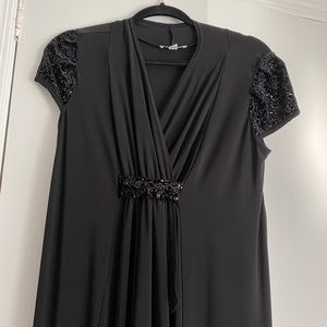 HP 🎉 Maternity maxi dress